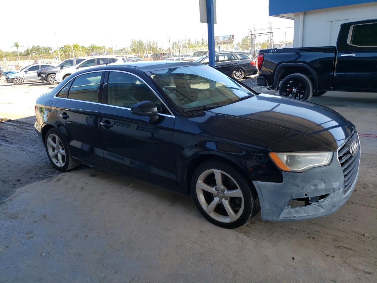 2015 Audi A3 Premium - Image 4