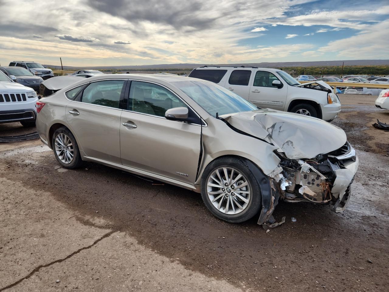 2016 Toyota Avalon Hybrid Limited - Фото 4