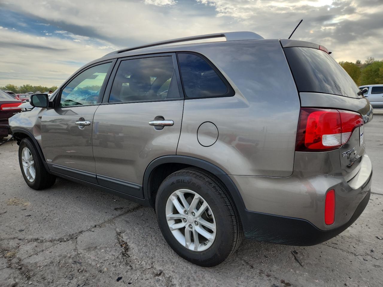 2015 Kia Sorento Lx - Фото 2