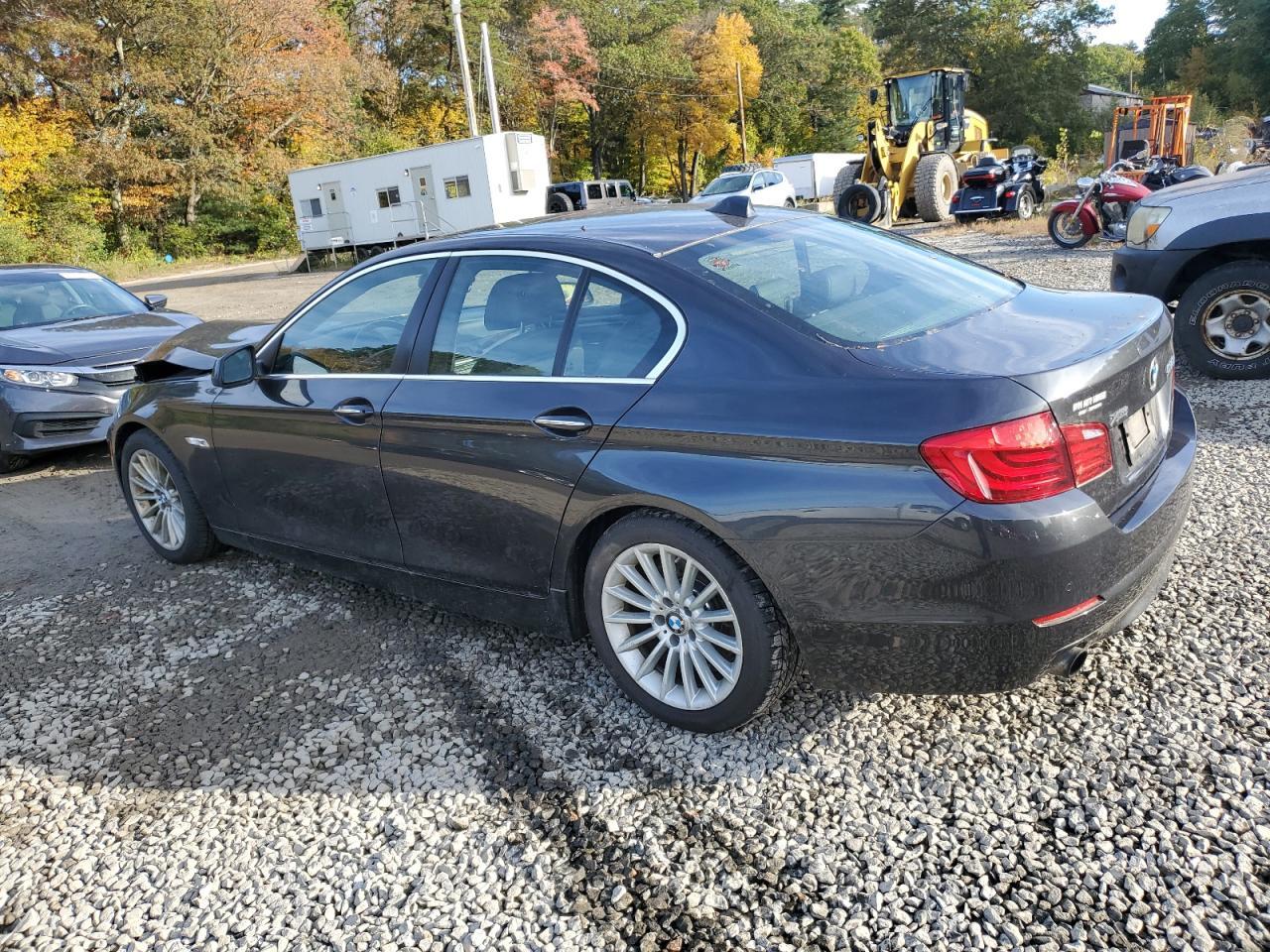 2013 BMW 535 Xi - Фото 2