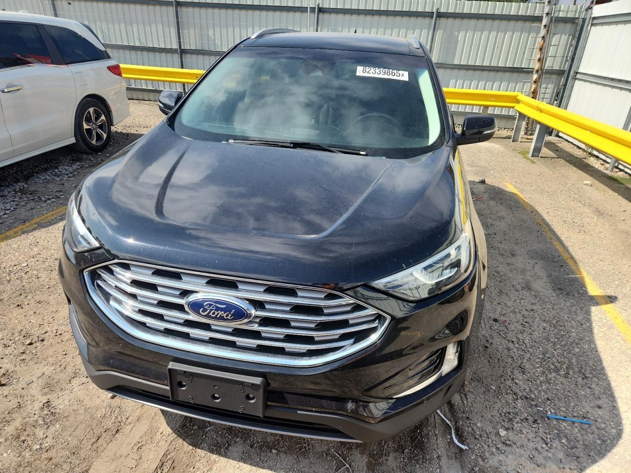 2019 Ford Edge Titanium - Фото 5