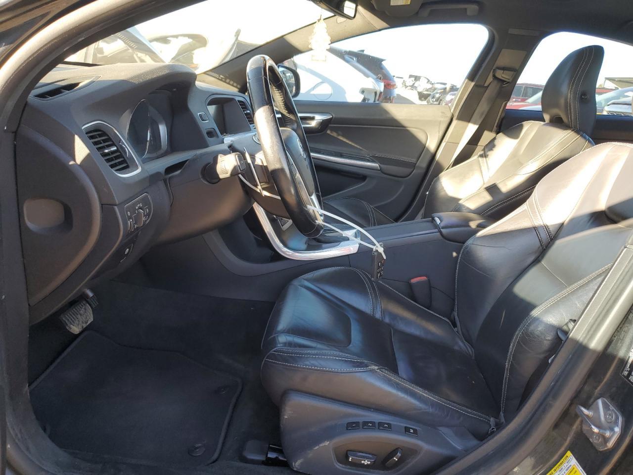 2015 Volvo S60 Premier+ - Фото 7