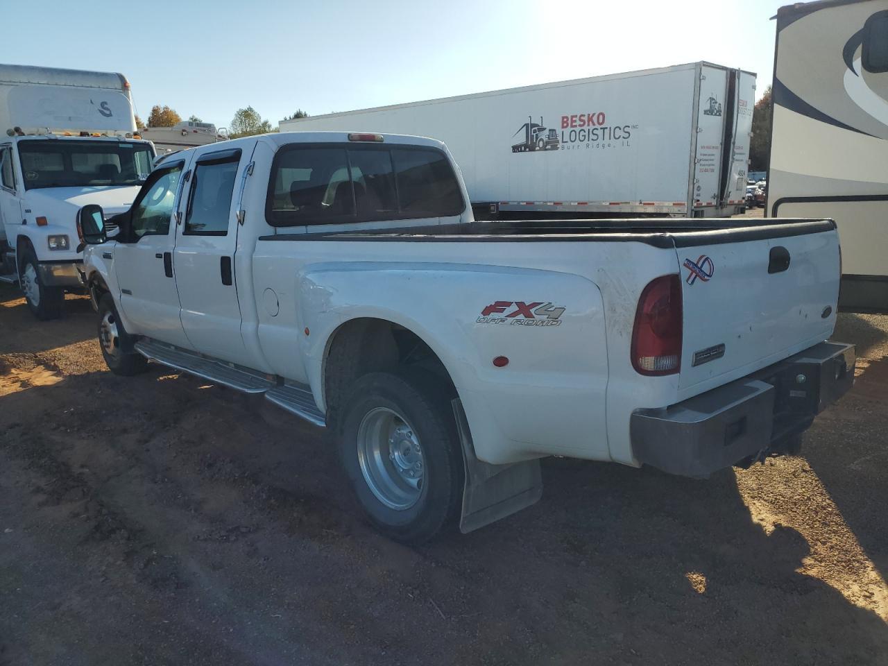 2006 Ford F350 Super Duty - Image 2