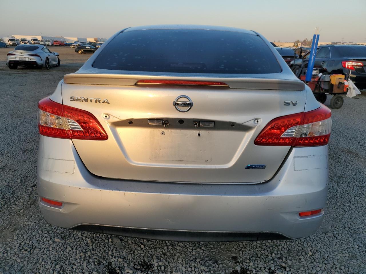 2014 Nissan Sentra S - Image 6