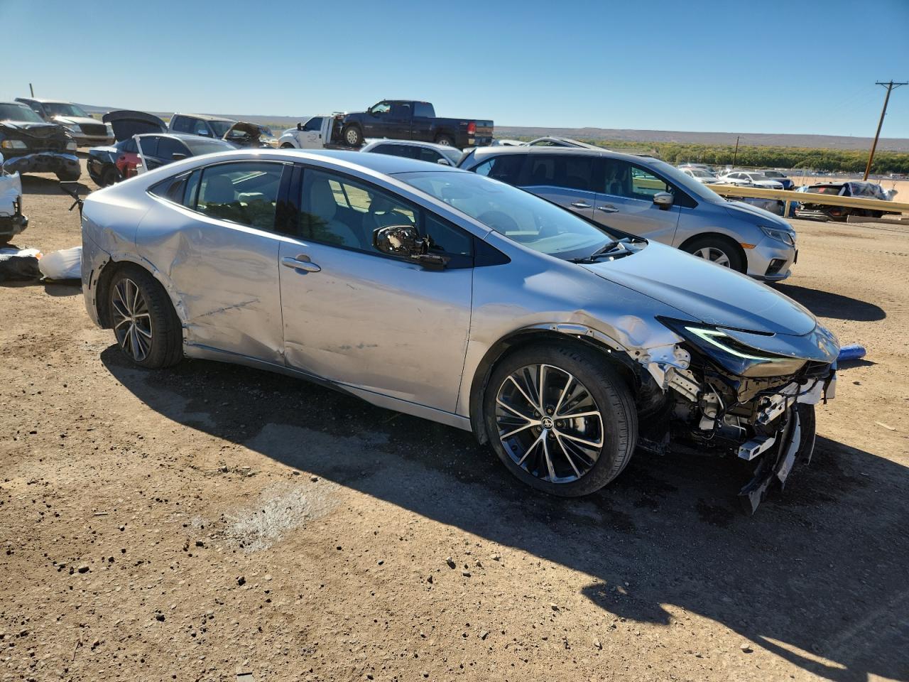 2025 Toyota Prius Le - Image 4