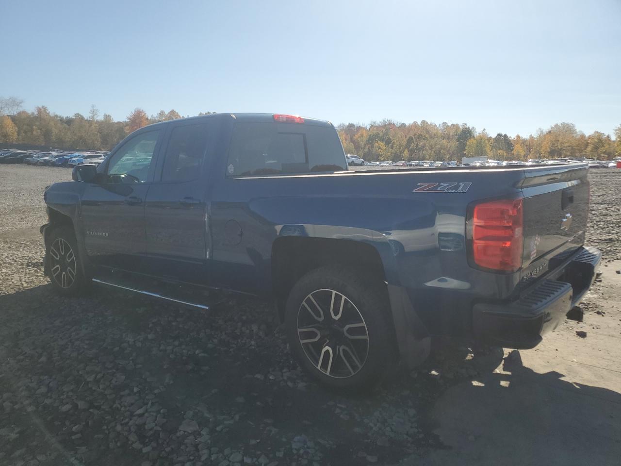 2016 Chevrolet Silverado K1500 Lt - Image 2