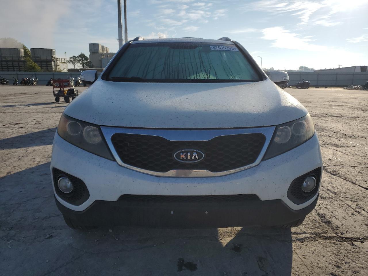 2011 Kia Sorento Base - Фото 5