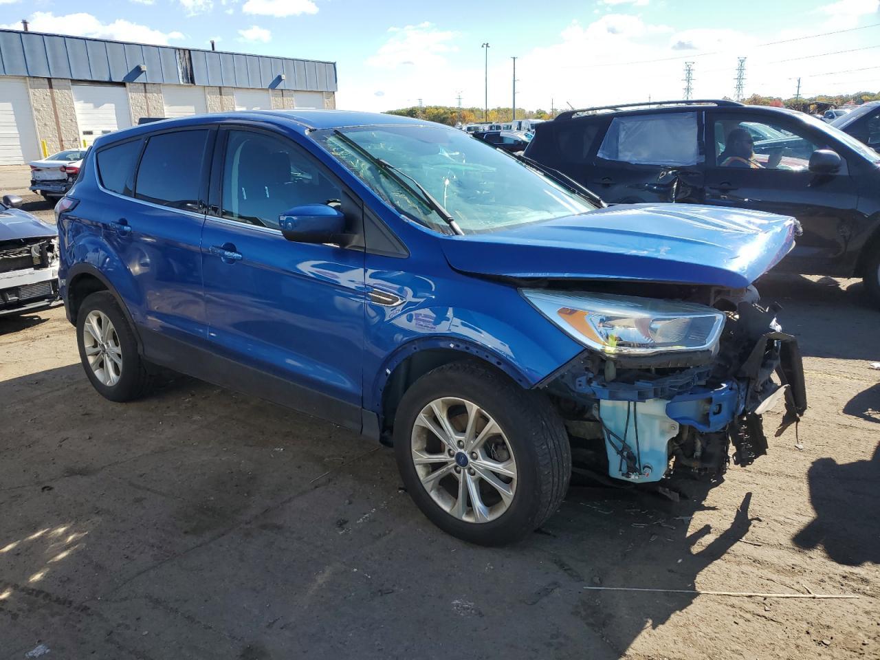2017 Ford Escape Se - Фото 4