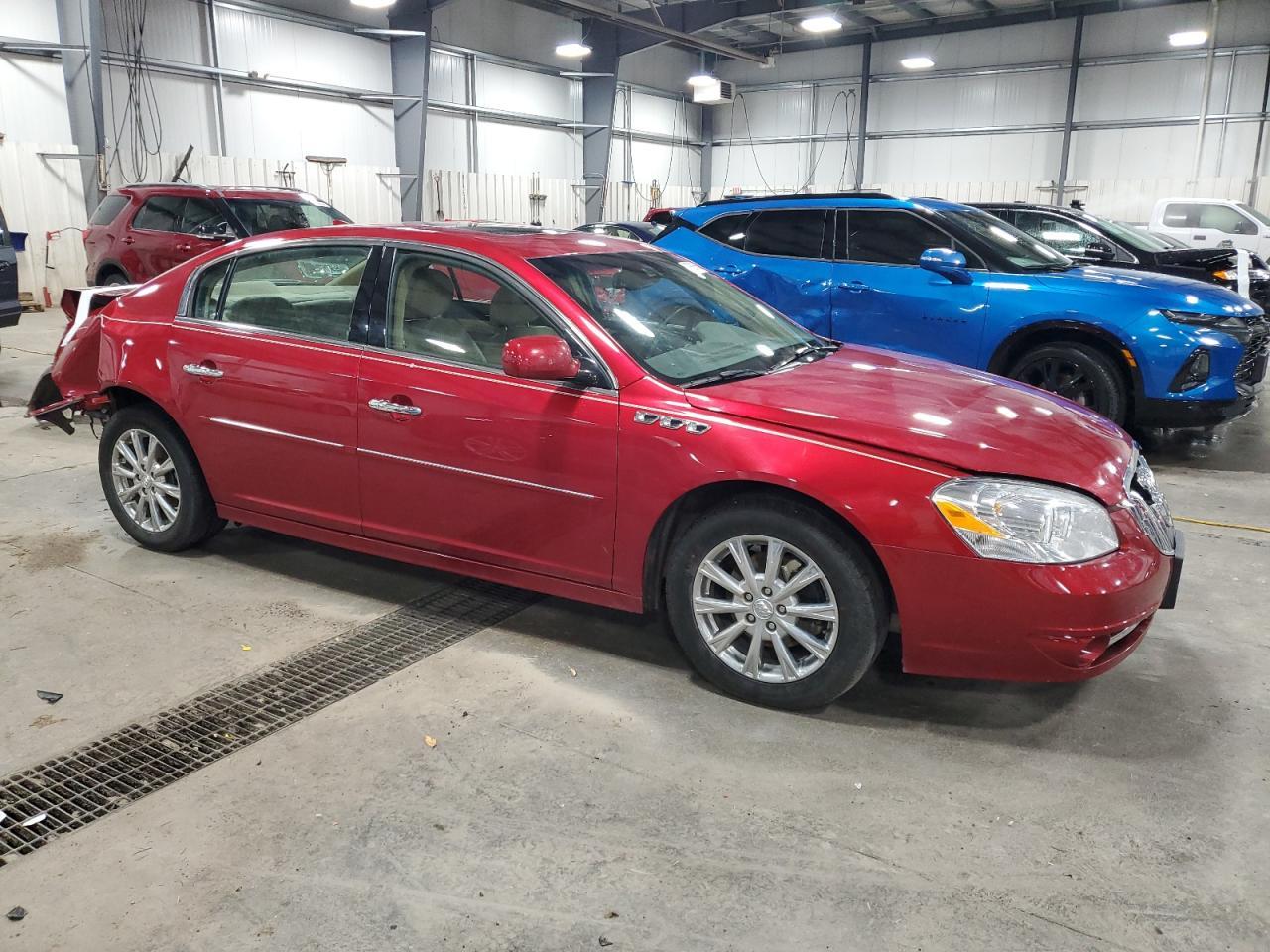 2011 Buick Lucerne Cxl - Image 4