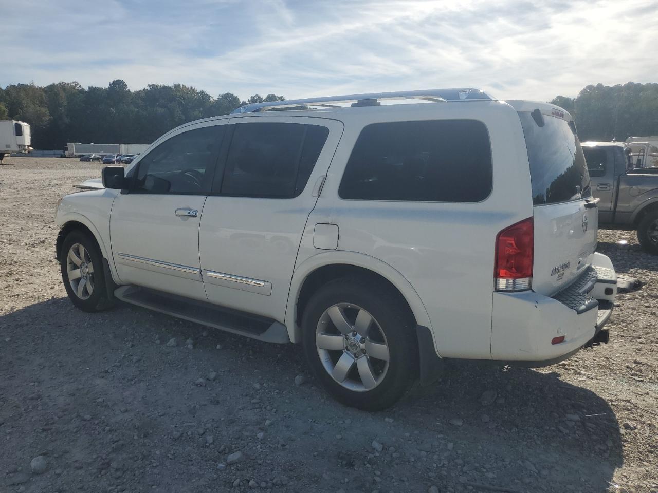2010 Nissan Armada Se - Фото 2
