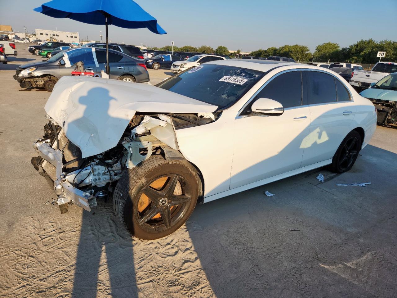 2019 Mercedes-Benz E 300