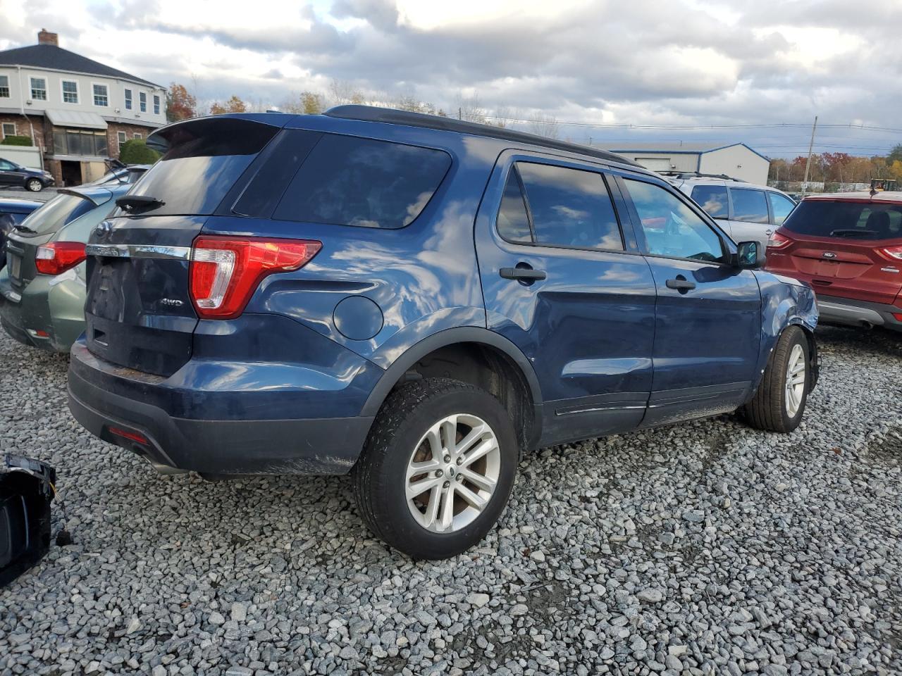 2016 Ford Explorer - Image 3