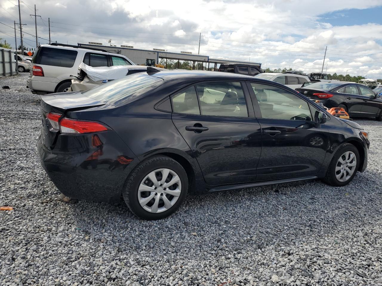 2023 Toyota Corolla Le - Фото 3