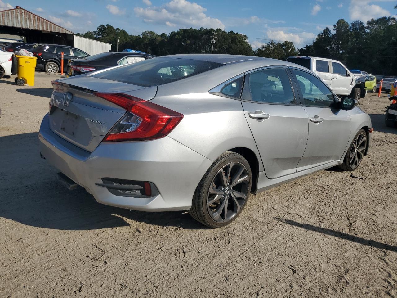 2020 Honda Civic - Фото 3