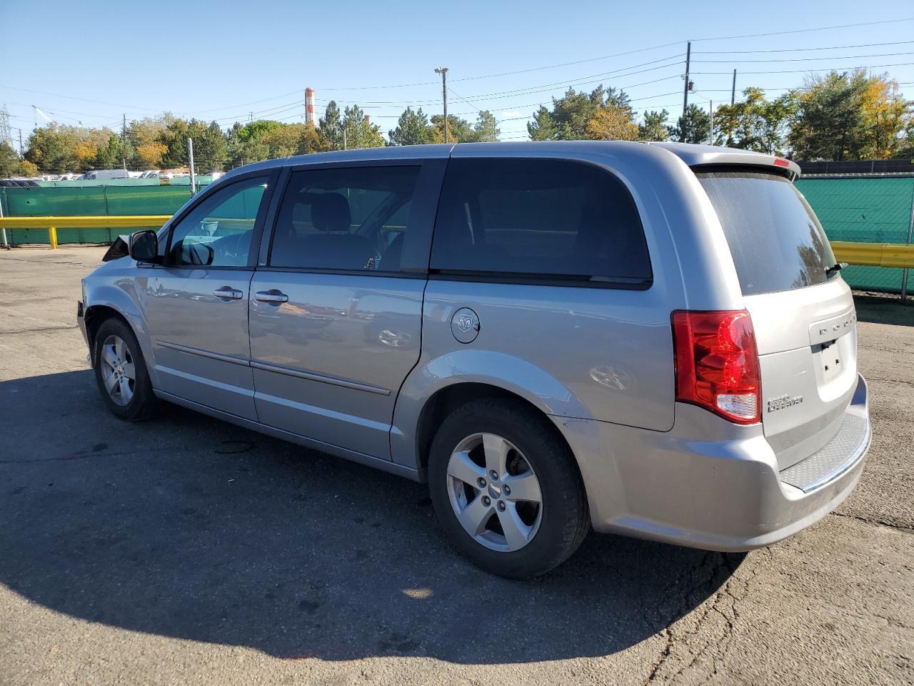 2013 Dodge Grand Caravan Se - Фото 2