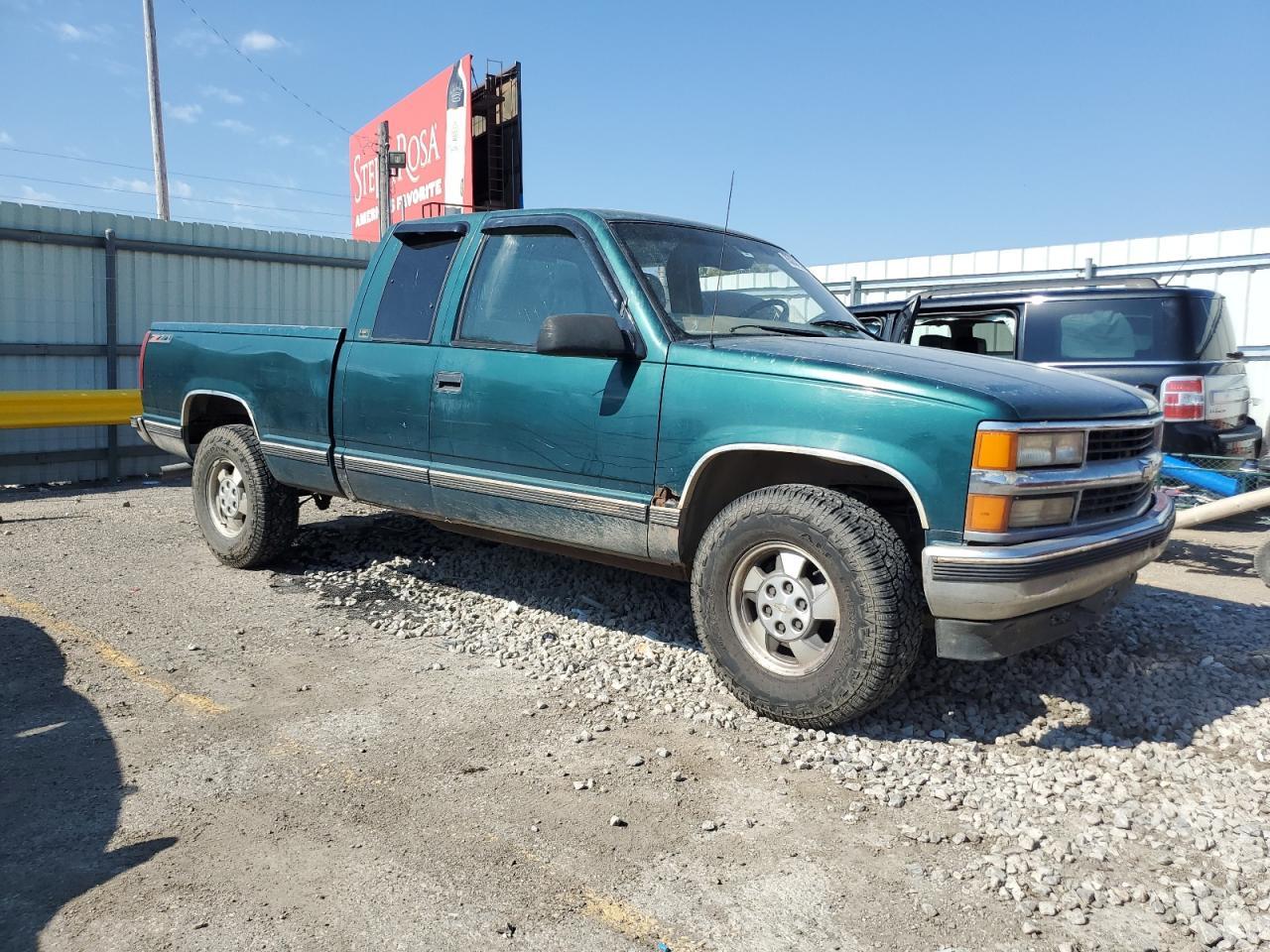 1997 Chevrolet Gmt-400 K1500 - Image 4