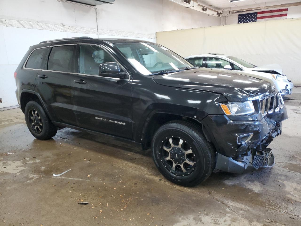 2016 Jeep Grand Cherokee Laredo - Фото 4