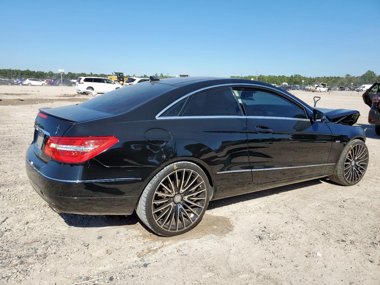 2012 Mercedes-Benz E 350 - Фото 3