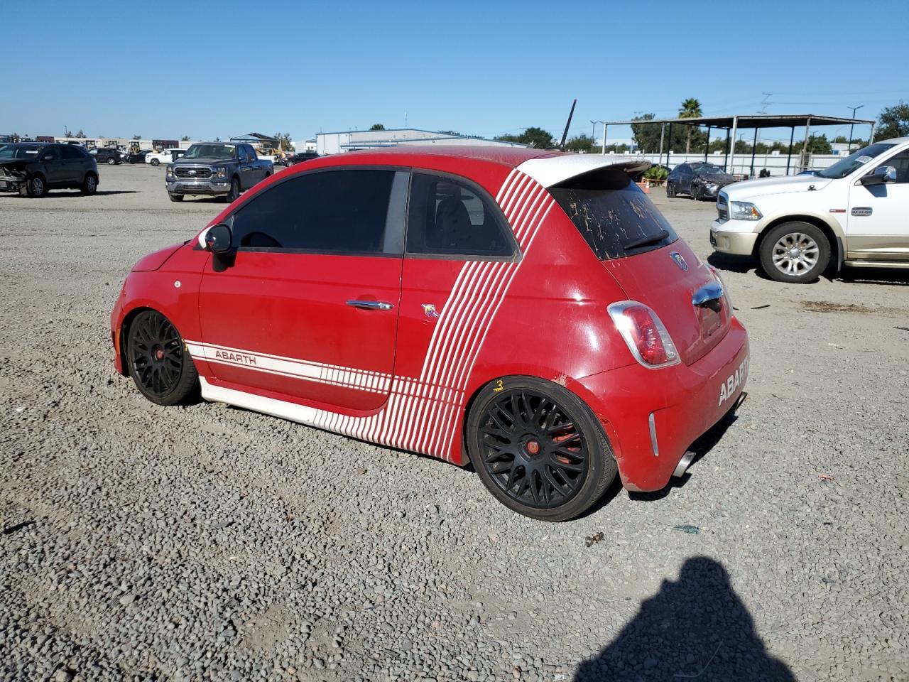 2013 Fiat 500 Abarth - Image 2