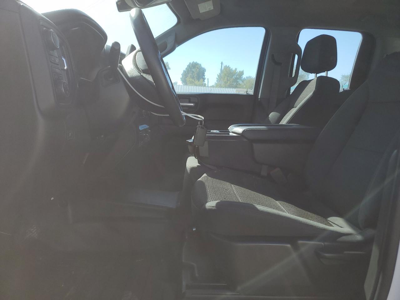 2021 Chevrolet Silverado K1500 - Фото 7