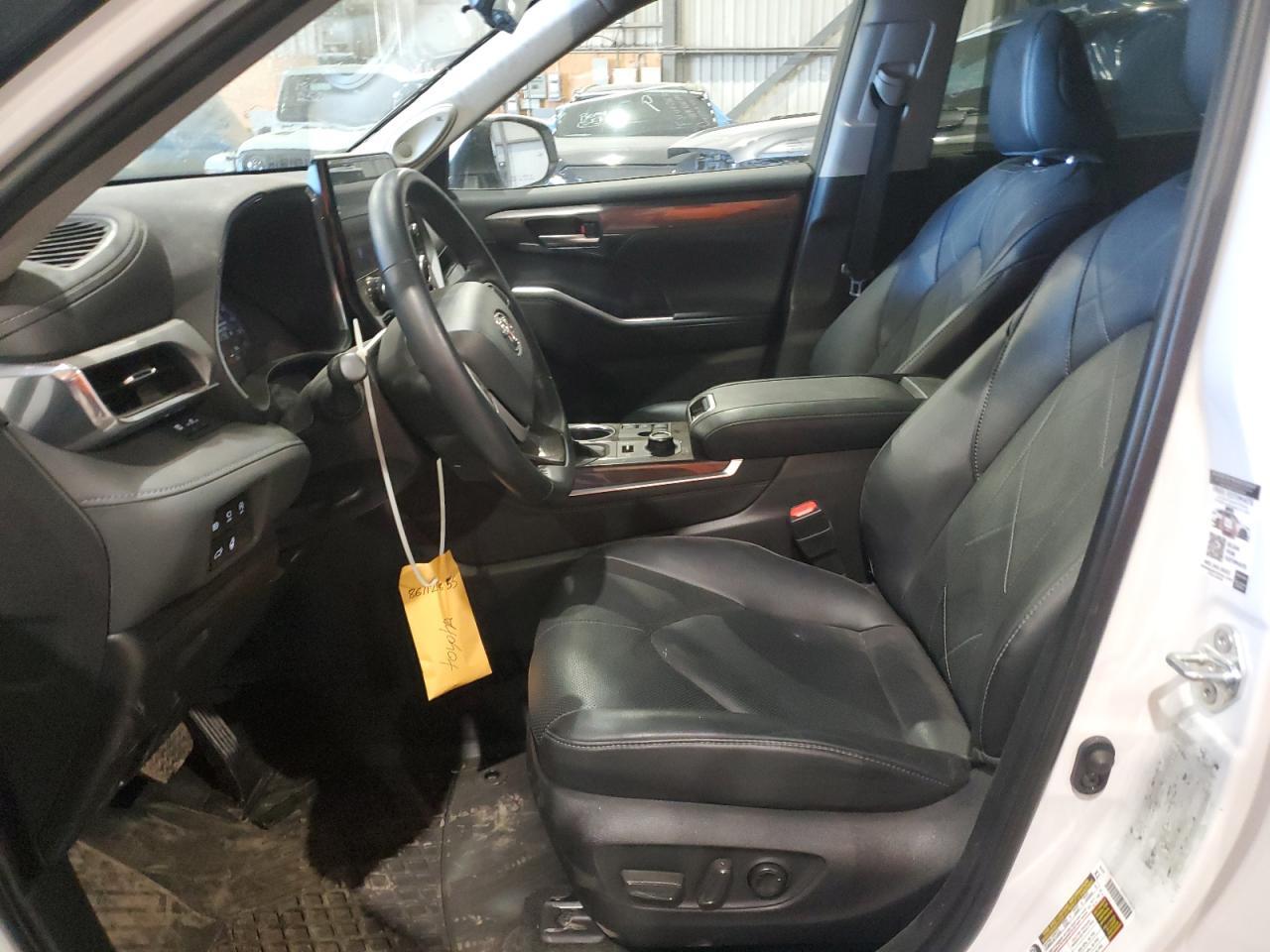 2023 Toyota Highlander L - Фото 7