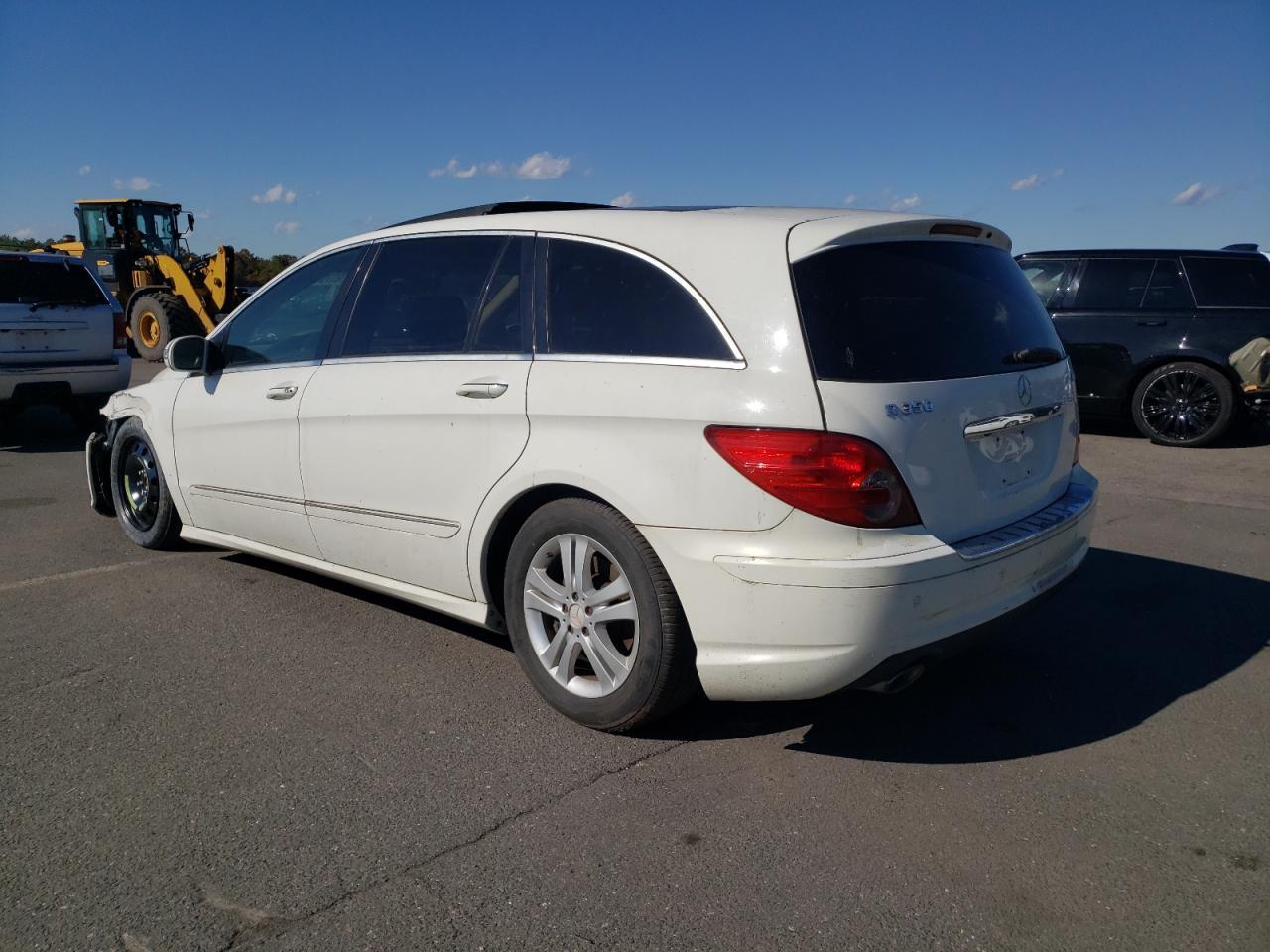 2009 Mercedes-Benz R 350 4Matic - Фото 2