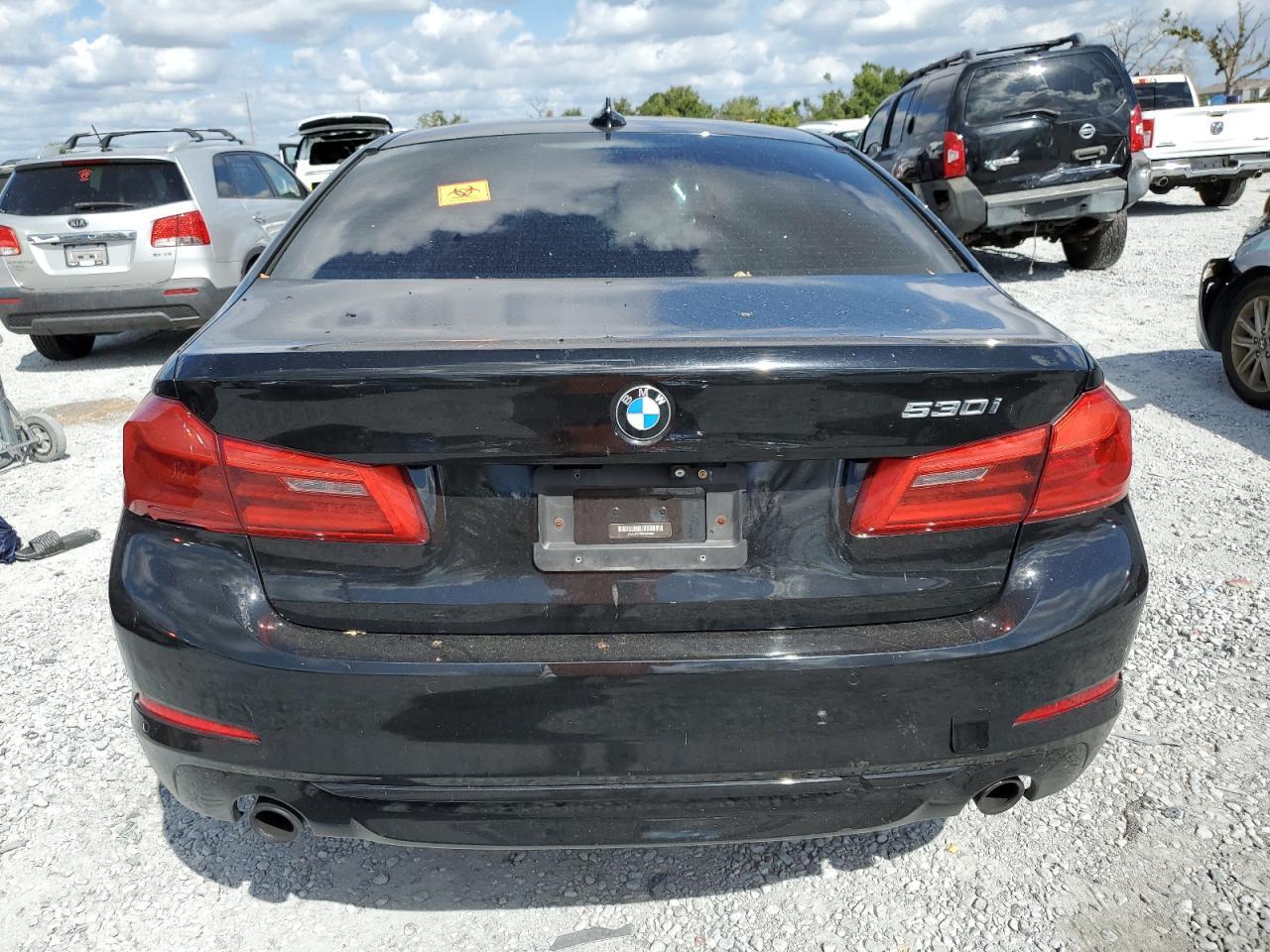 2017 BMW 530 I - Фото 6