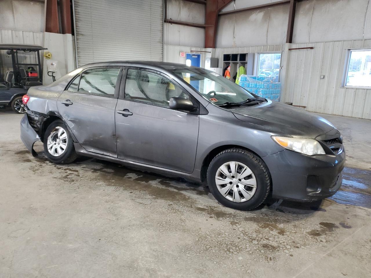 2011 Toyota Corolla Base - Фото 4