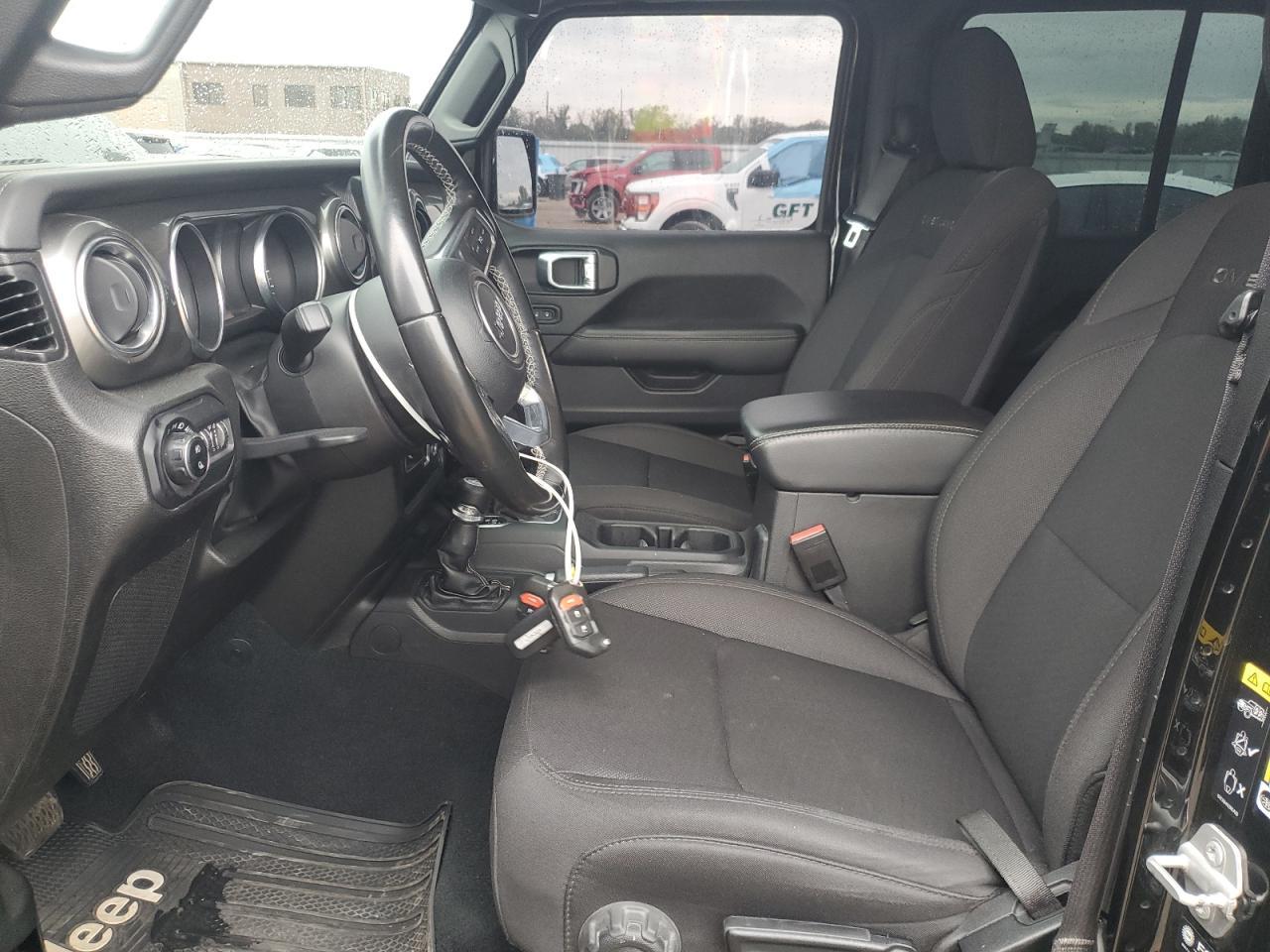 2022 Jeep Gladiator Overland - Image 7