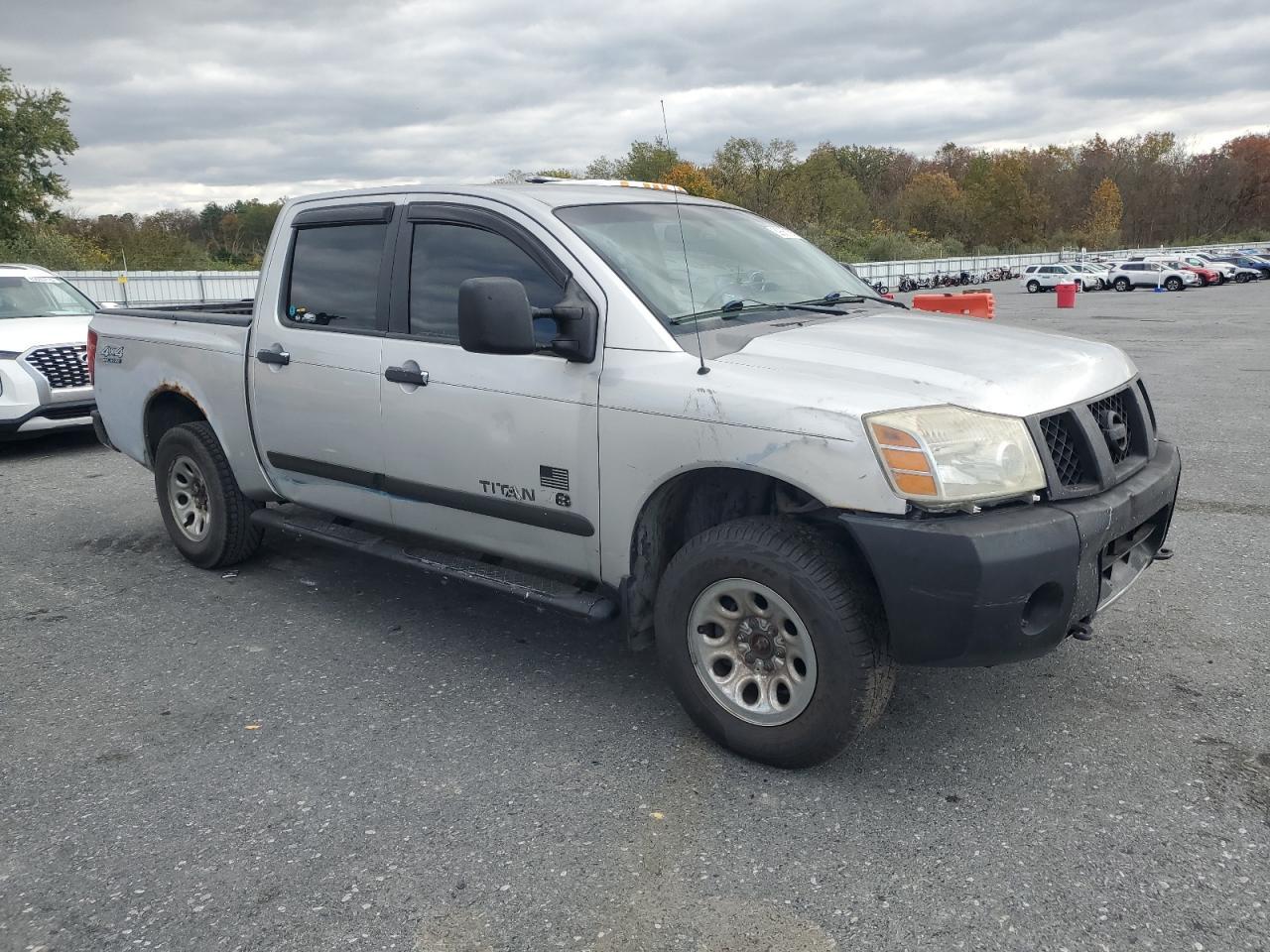 2007 Nissan Titan Xe - Image 4
