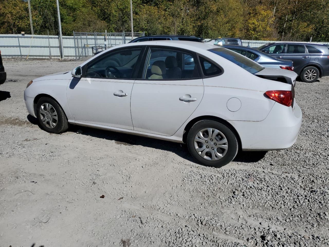 2010 Hyundai Elantra Blue - Фото 2