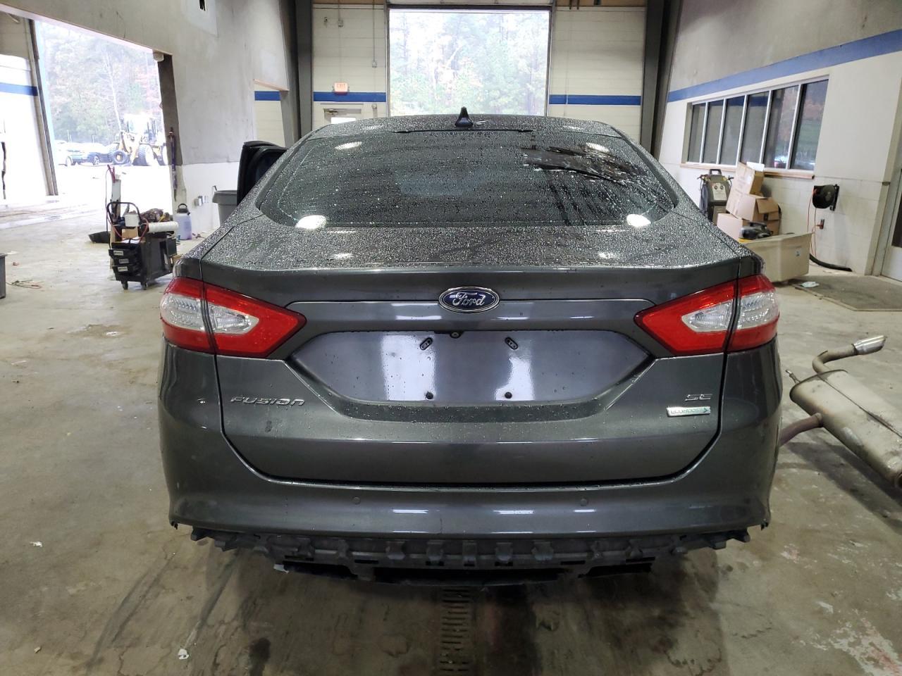 2016 Ford Fusion Se - Фото 6
