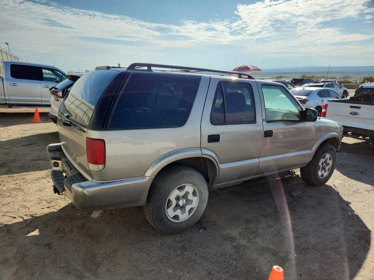 2002 Chevrolet Blazer - Фото 3