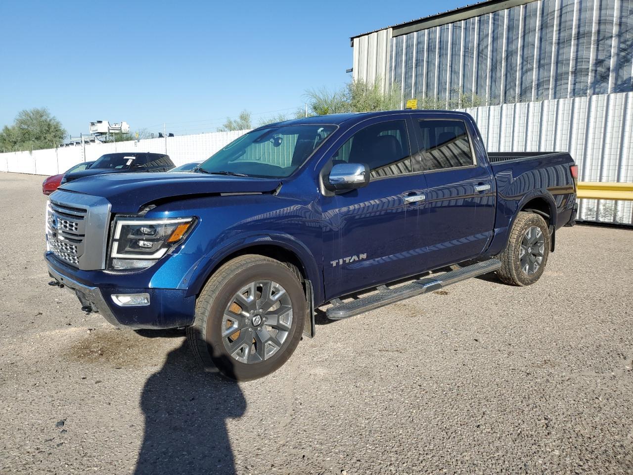 2022 Nissan Titan Sv
