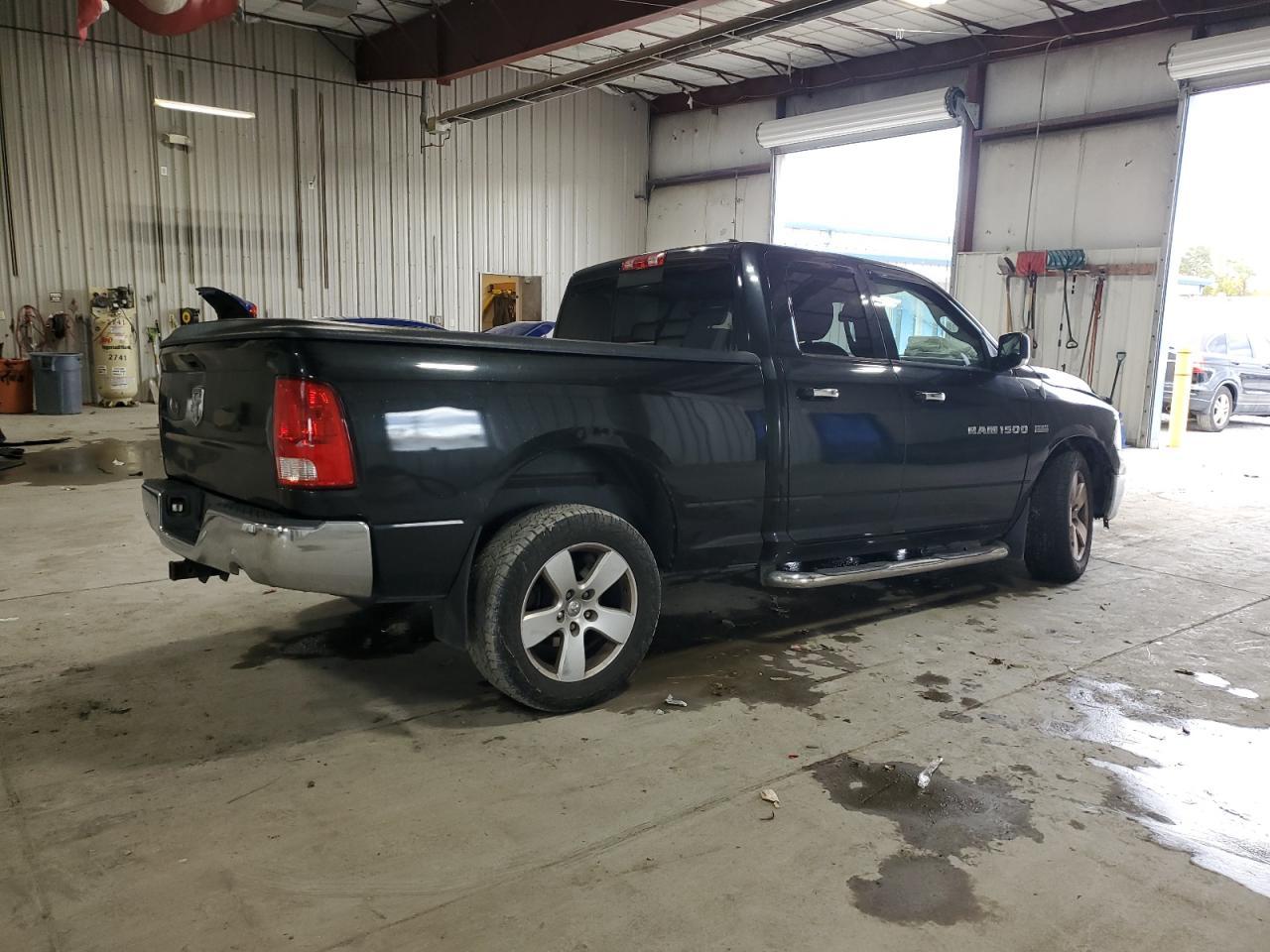 2011 Dodge Ram 1500 - Фото 3