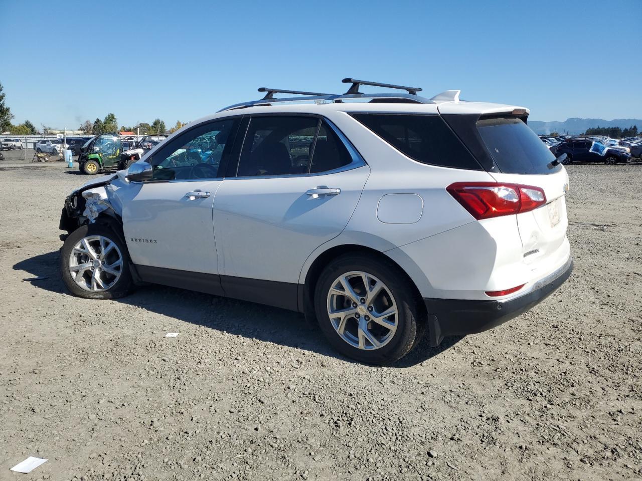 2021 Chevrolet Equinox Premier - Фото 2