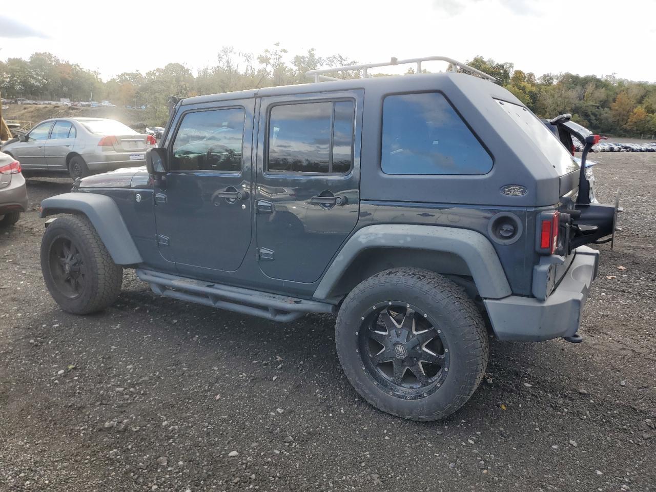 2016 Jeep Wrangler Unlimited Rubicon - Фото 2