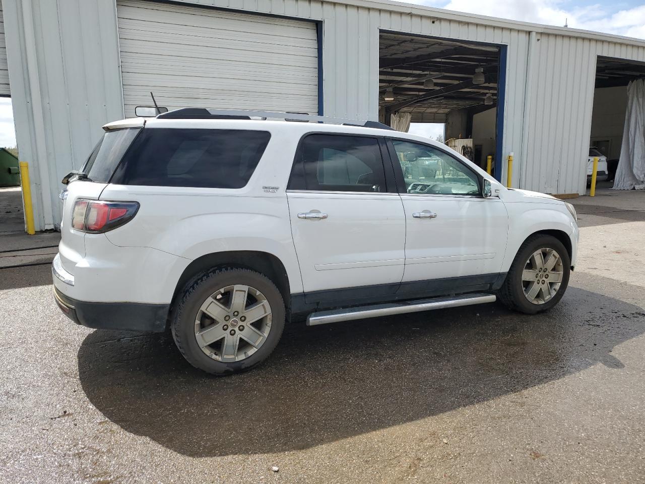 2017 GMC Acadia Limited Slt-2 - Image 3