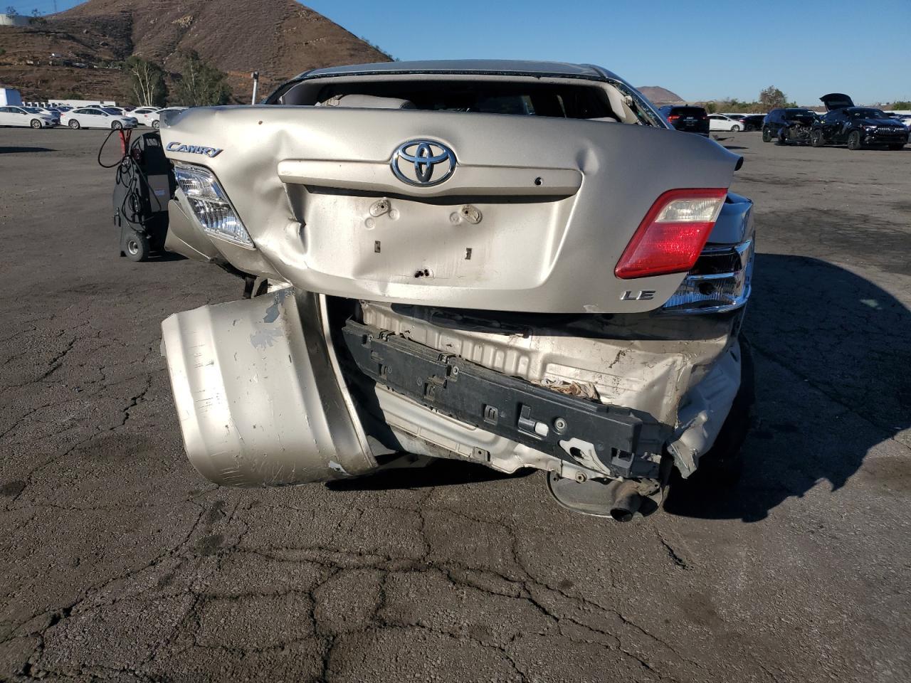 2007 Toyota Camry Ce - Image 6