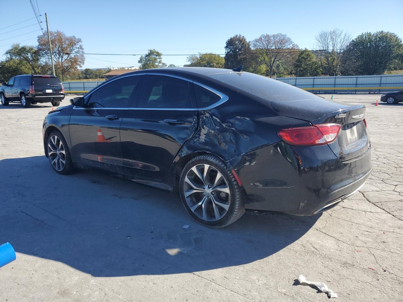 2015 Chrysler 200 C - Фото 2