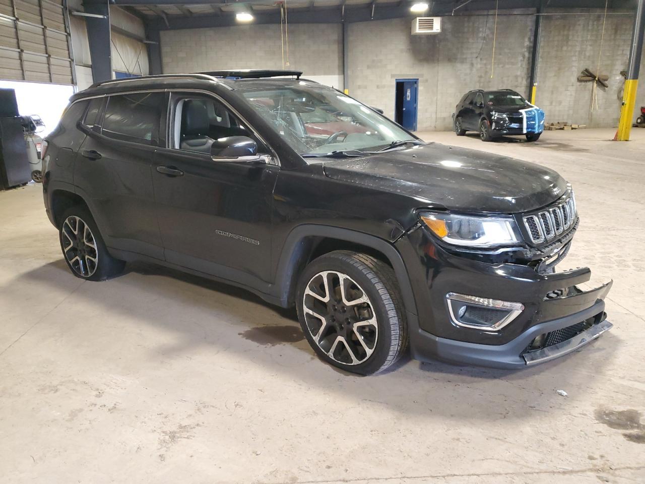 2017 Jeep Compass Limited - Фото 4