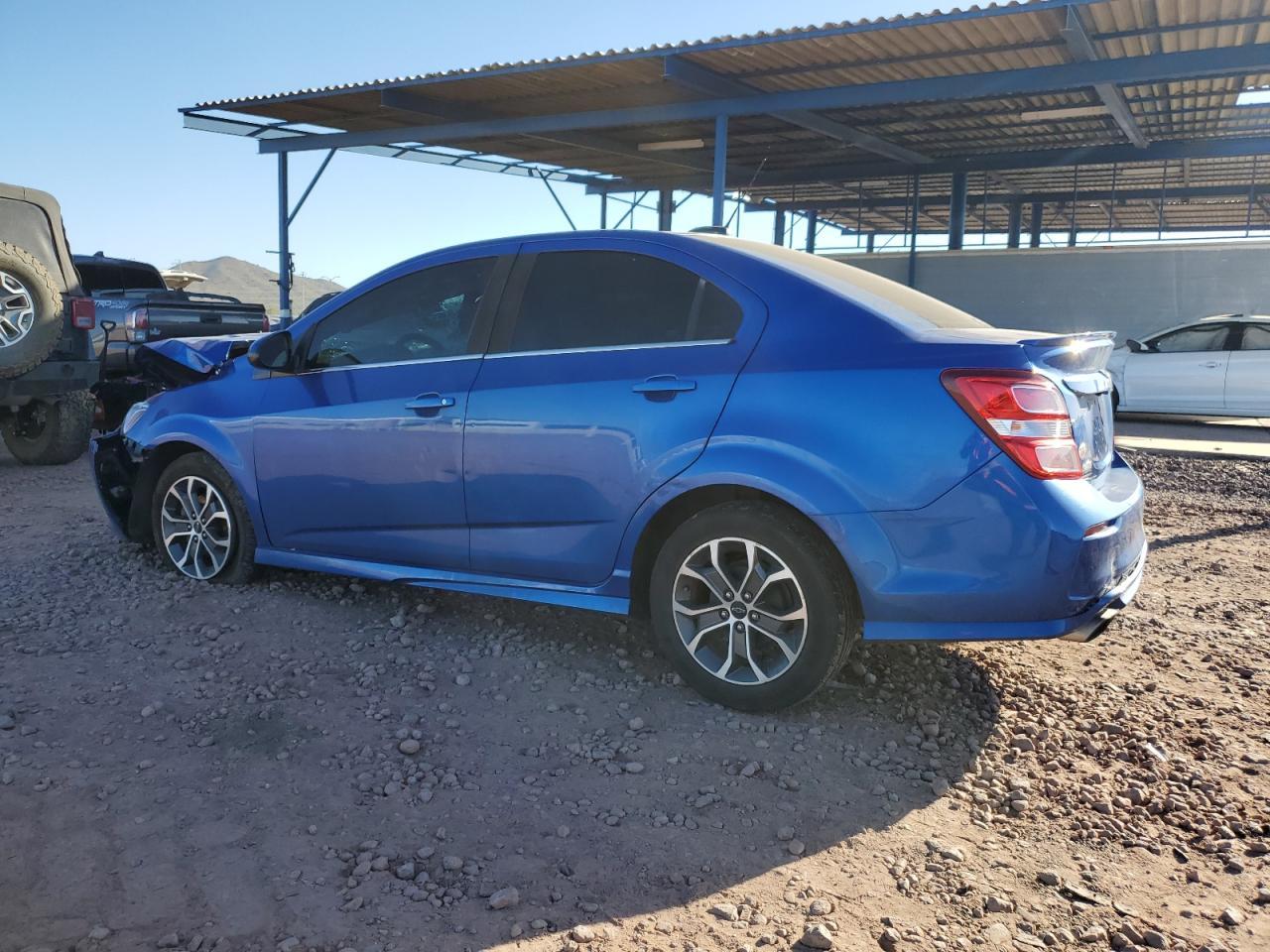 2019 Chevrolet Sonic Lt - Image 2