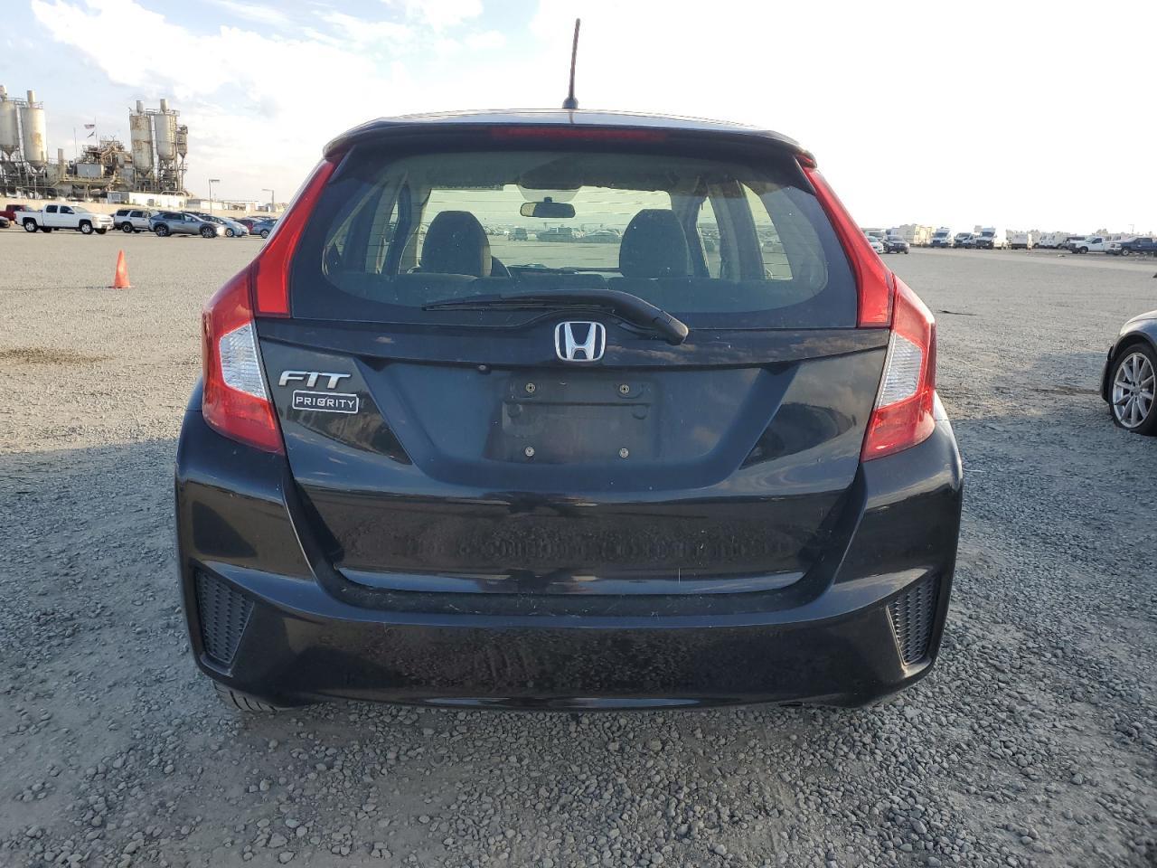2017 Honda Fit Lx - Фото 6
