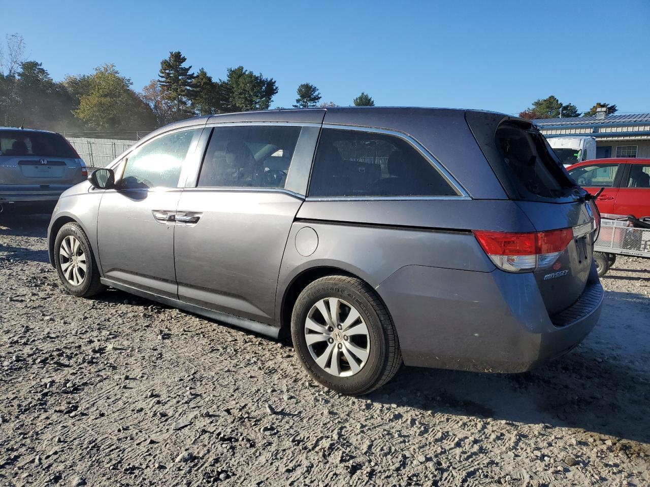 2015 Honda Odyssey Ex - Фото 2