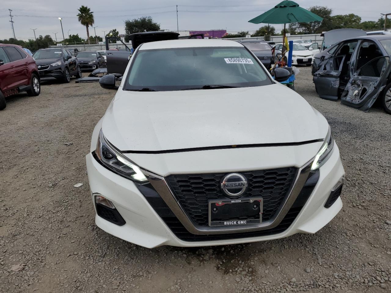 2019 Nissan Altima Sr - Фото 5