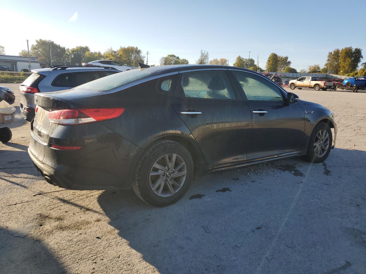 2020 Kia Optima Lx - Фото 3