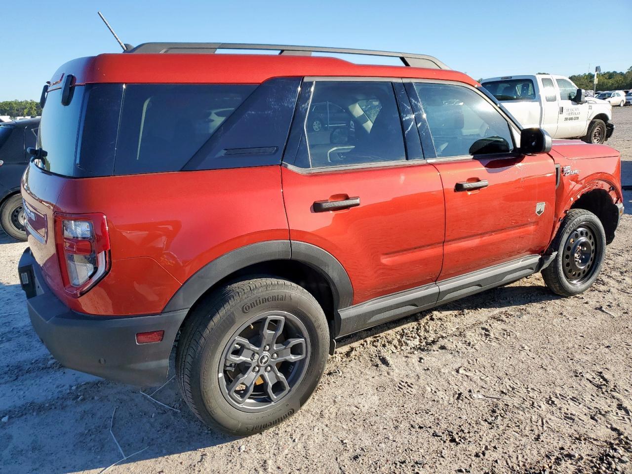 2024 Ford Bronco Sport Big Bend - Image 3