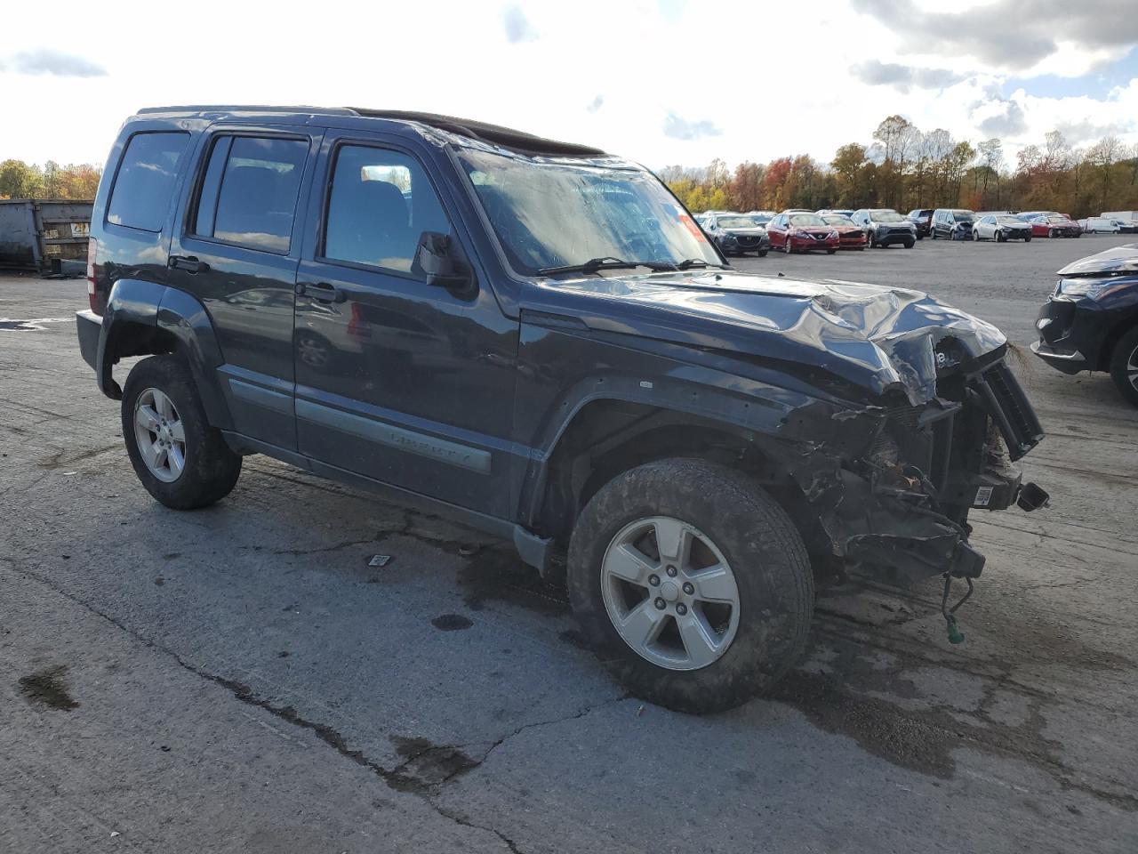 2010 Jeep Liberty Sport - Фото 4