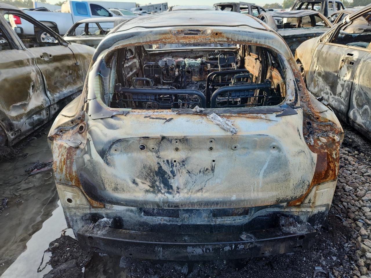 2014 Nissan Juke S - Image 6