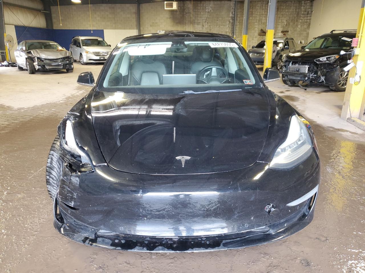 2018 Tesla Model 3 - Image 5
